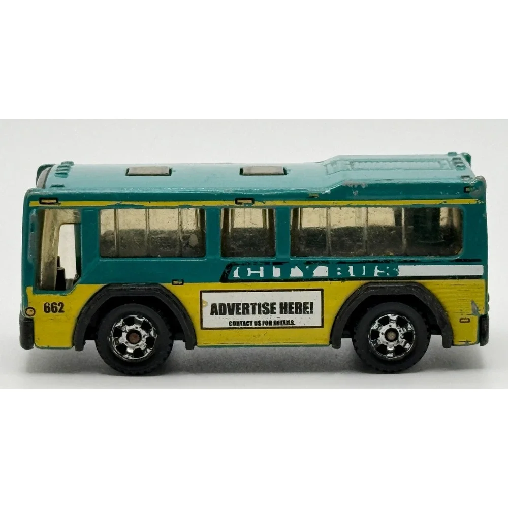 Matchbox City Transit Bus Teal/Yellow 2004 Generic Casting About 3